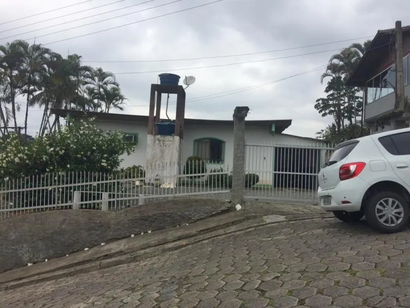 Casa · à venda · 4 quartos · 160m² · Fortaleza, Blumenau
