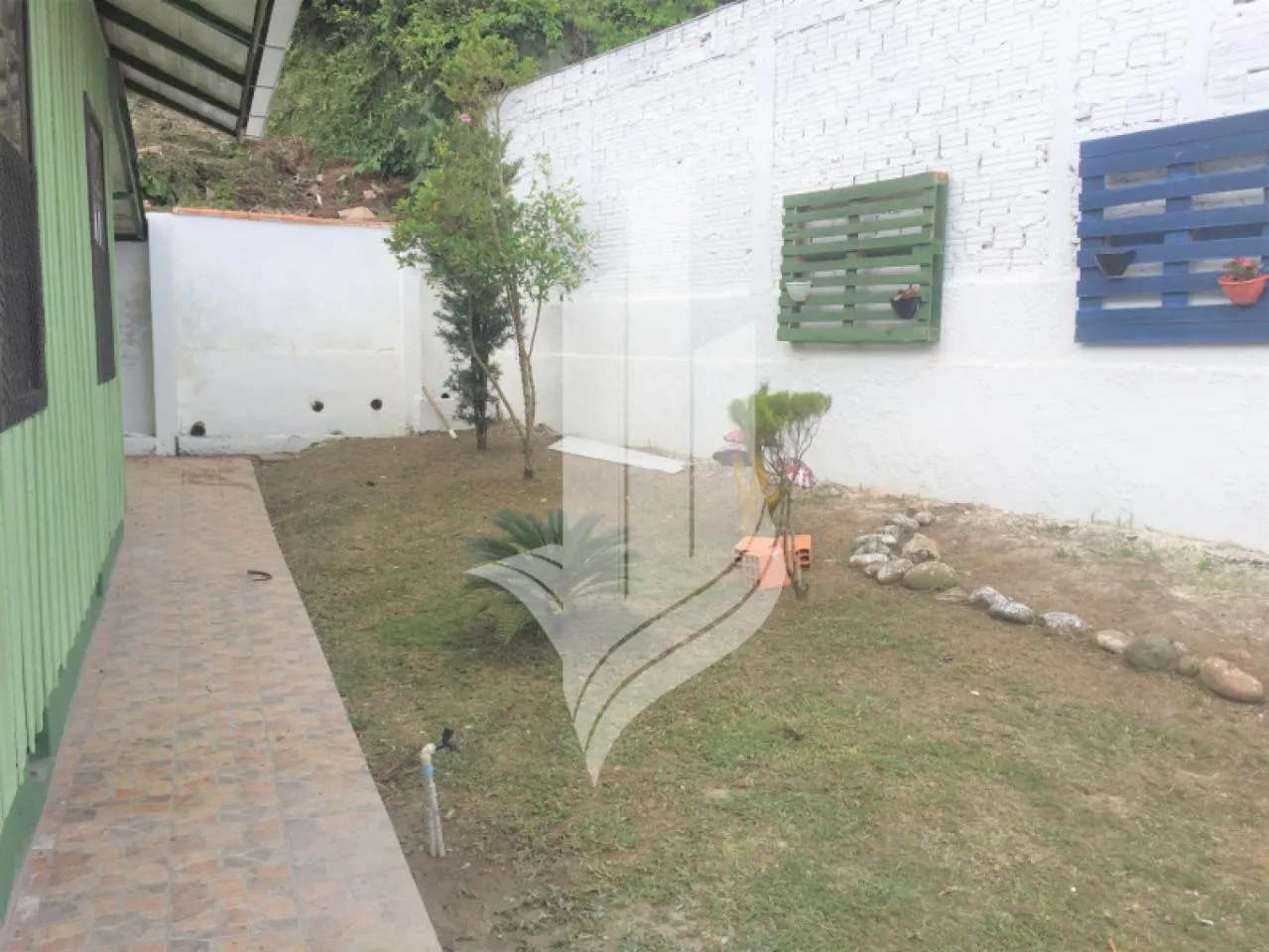 Casa mista, reformada, no bairro Escola Agrícola — foto 5