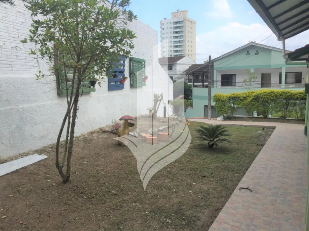 Casa mista, reformada, no bairro Escola Agrícola — foto 6