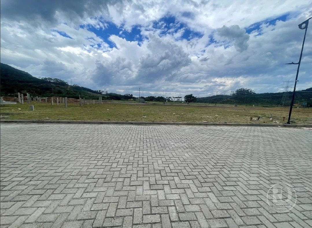 Terreno à venda, 866m² no Rio do Meio, Itajaí - foto 1