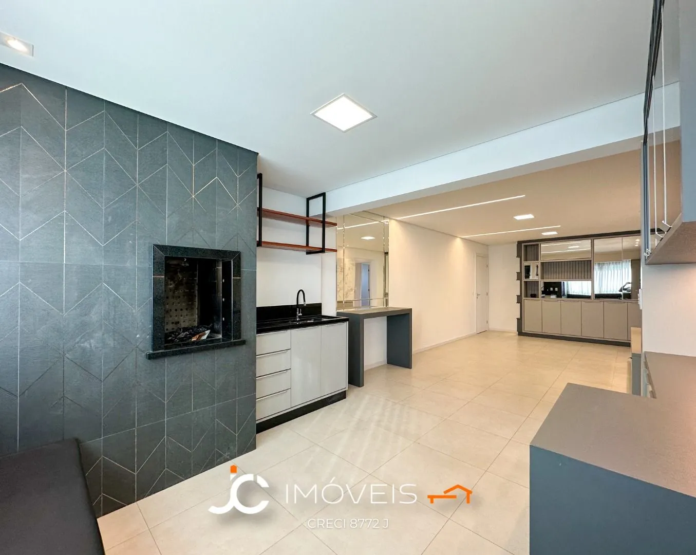 Apartamento à venda com 2 quartos e 1 suíte, 2 vagas, 79m² no Itoupava Norte, Blumenau - foto 1
