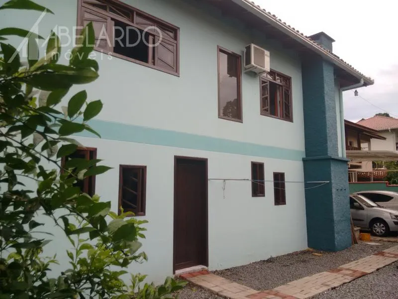 ABELARDO IMÓVEIS - Excelente casa de dois pavimentos, SEMI MOBILIADA. — foto 5