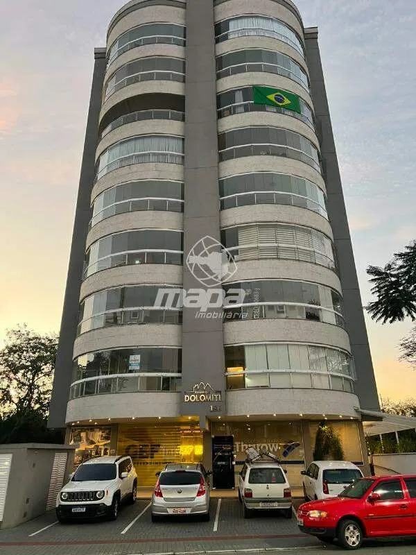 Apartamento à venda com 2 quartos e 1 suíte, 2 vagas, 113m² no Centro, Indaial - foto 1