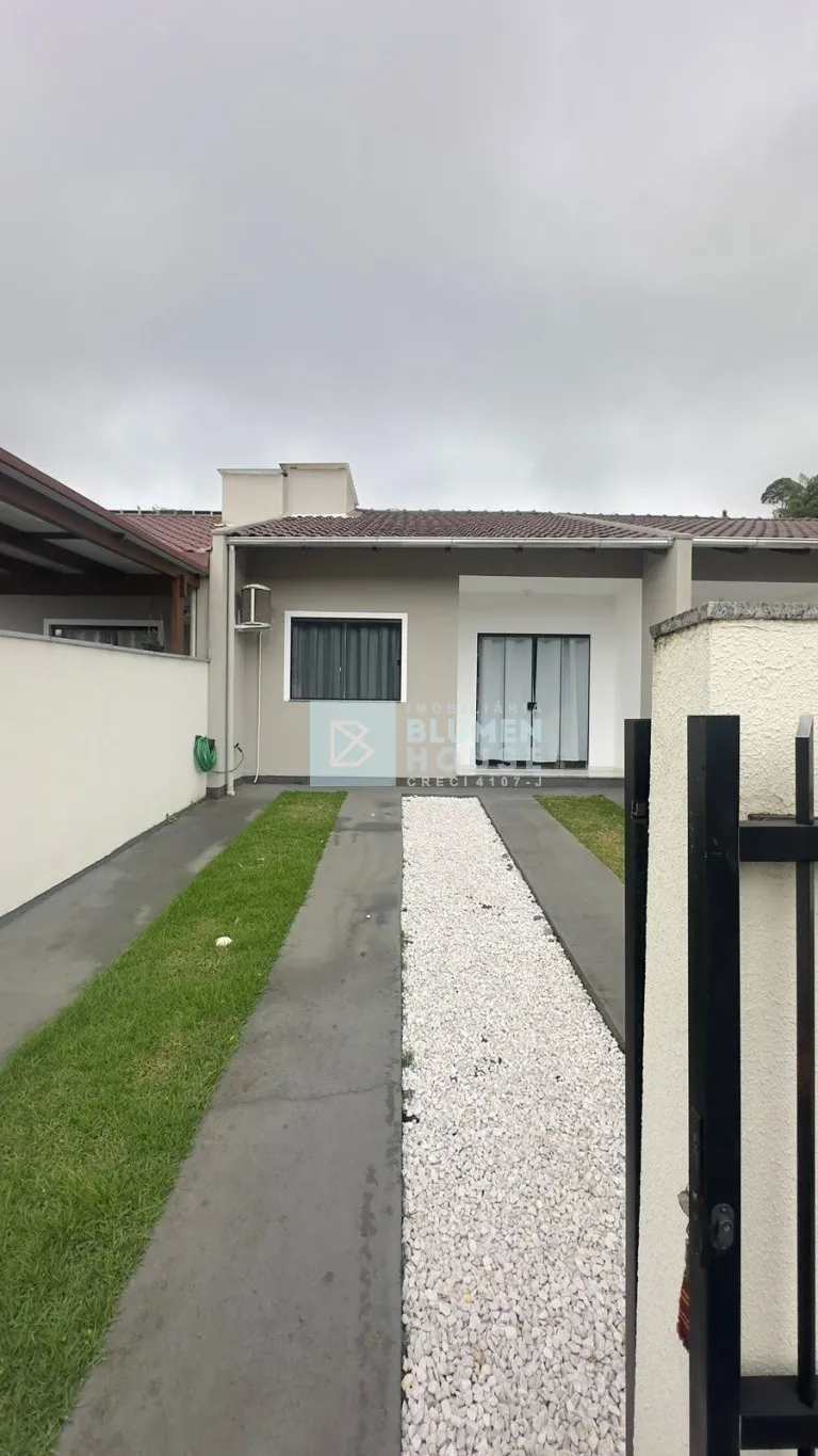 Casa à venda com 2 quartos e 1 suíte, 2 vagas no Fortaleza Alta, Blumenau - foto 1