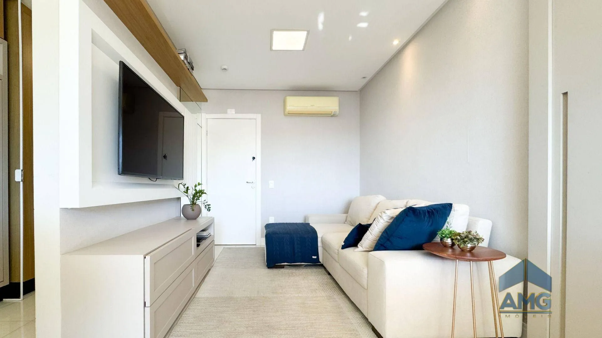 Apartamento à venda com 2 quartos e 1 suíte, 2 vagas, 72m² no Itoupava Seca, Blumenau - foto 1