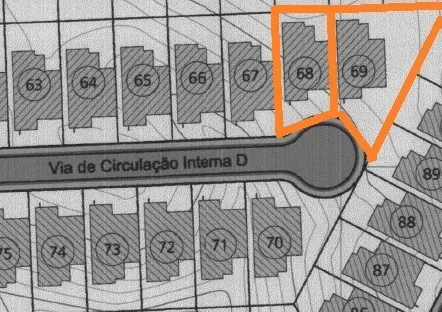 OPORTUNIDADE ÚNICA - TERRENO PLANO DE 889m² EM CONDOMÍNIO DE ALTO PADRÃO NA PONTA AGUDA.