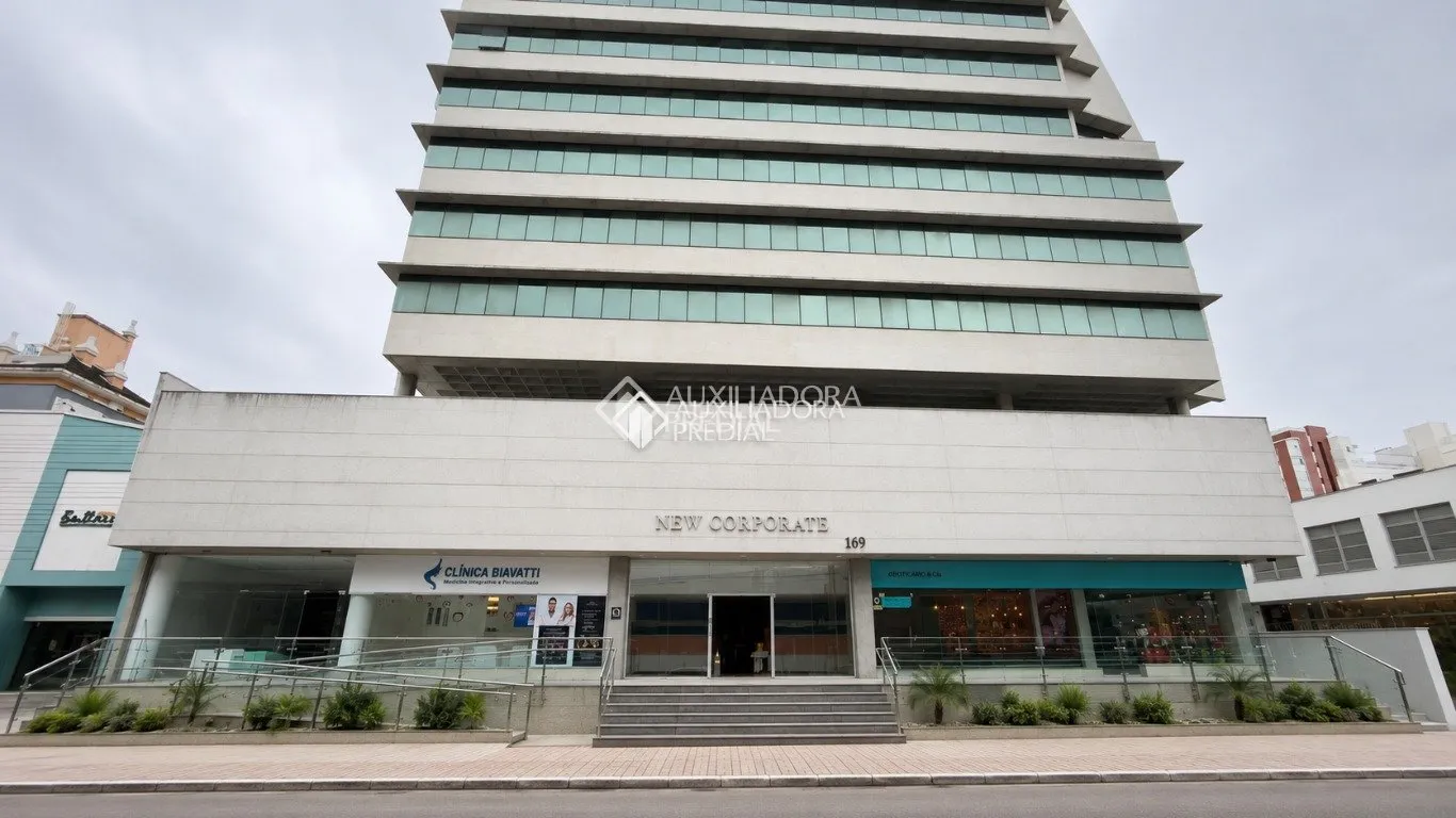 Apartamento à venda com 1 quarto e 1 suíte, 1 vaga, 43m² no Armação do Pântano do Sul, Florianópolis - foto 1
