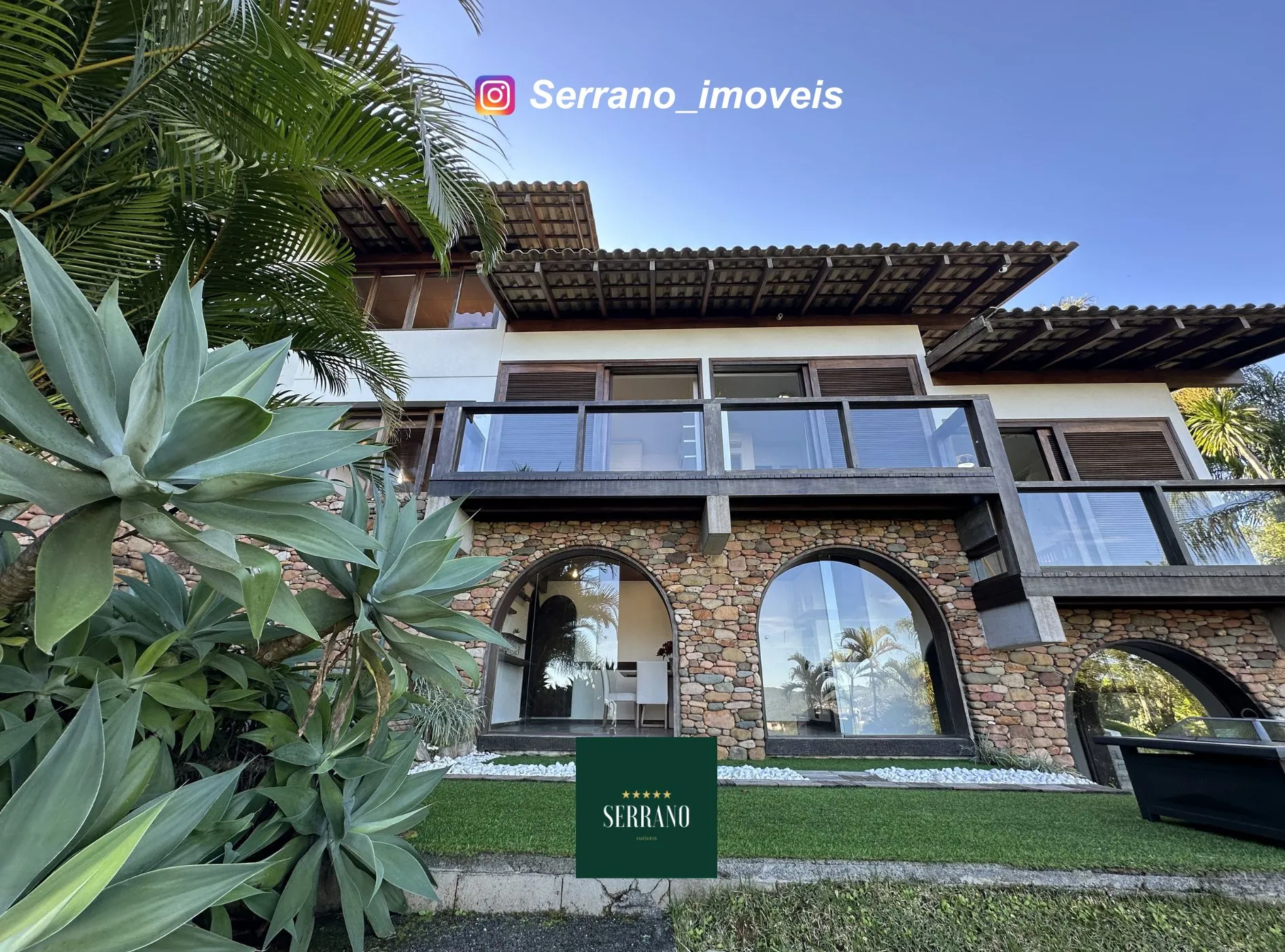 Casa à venda com 4 quartos e 1 suíte, 4 vagas, 272m² na Rua Venezuela no Ponta Aguda, Blumenau — foto 4