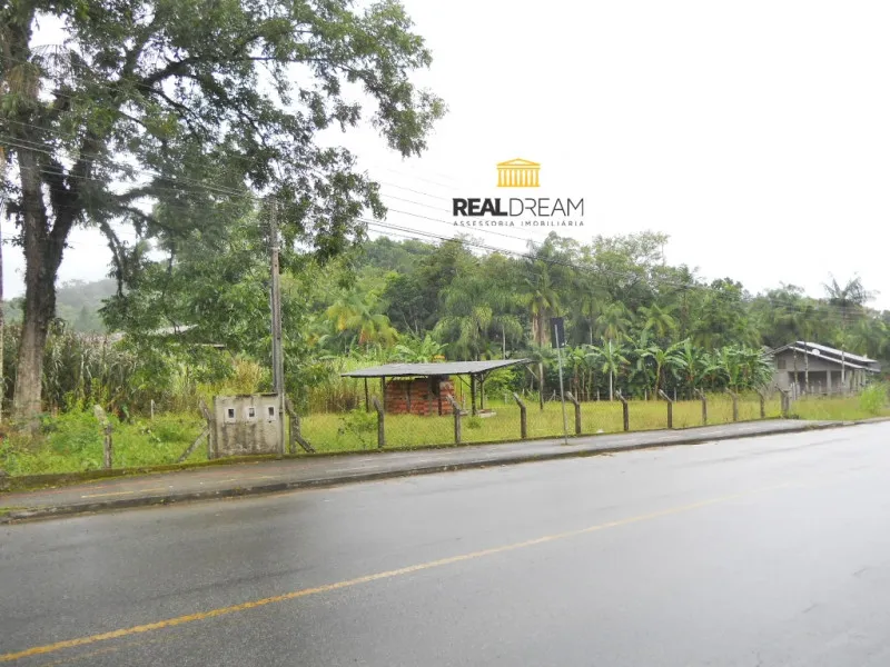 Terreno (CS2/ZR4/ZR2/ZPA) comercial e residencial, frente de 49,00 m para rua asfaltada, semi plano, indicado para construção de condomínio multifamiliar e loteamento. — foto 4