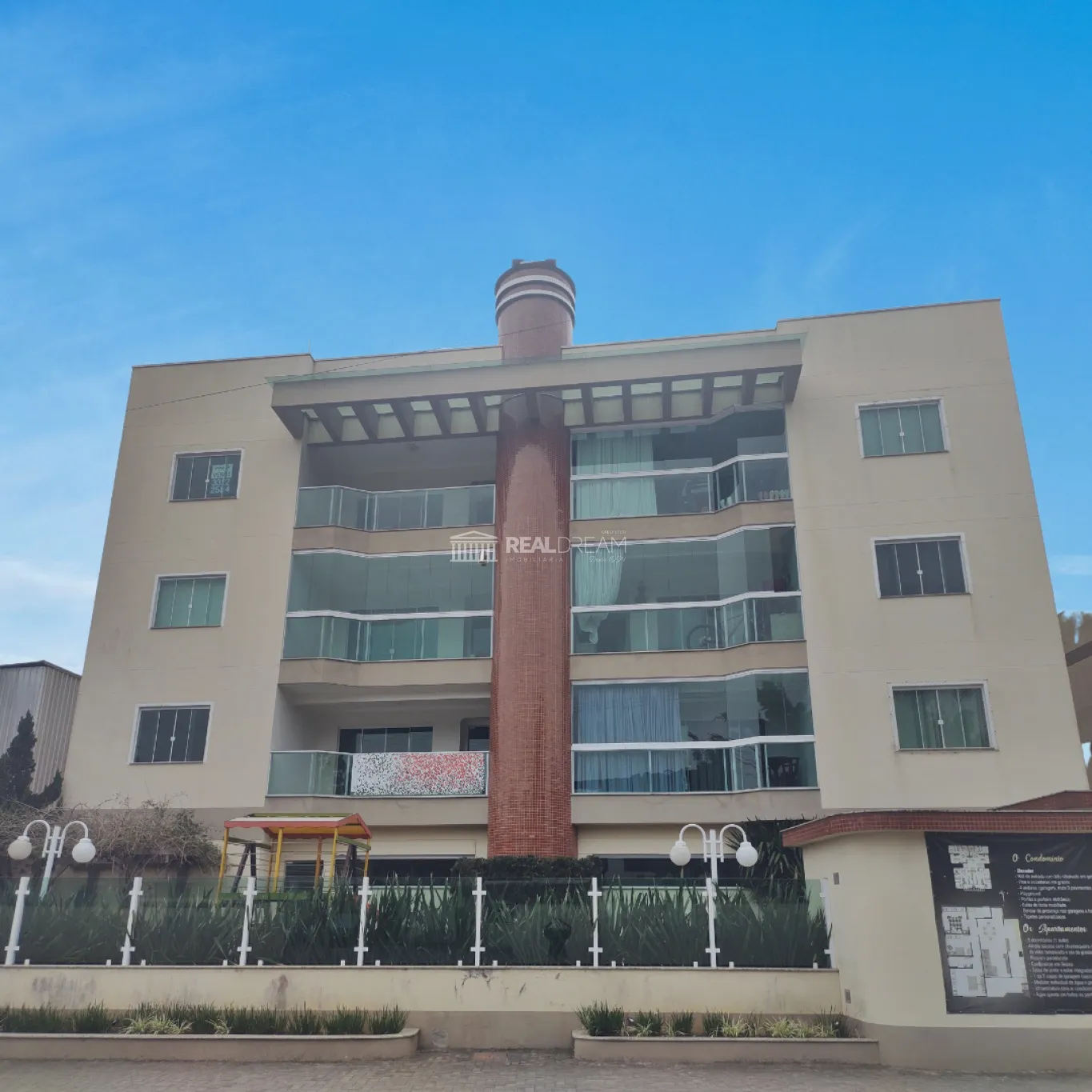 Morar bem e com conforto, esse é o propósito do Residencial Professor Mário Núhs no bairro Figueira em Gaspar/SC - foto 1
