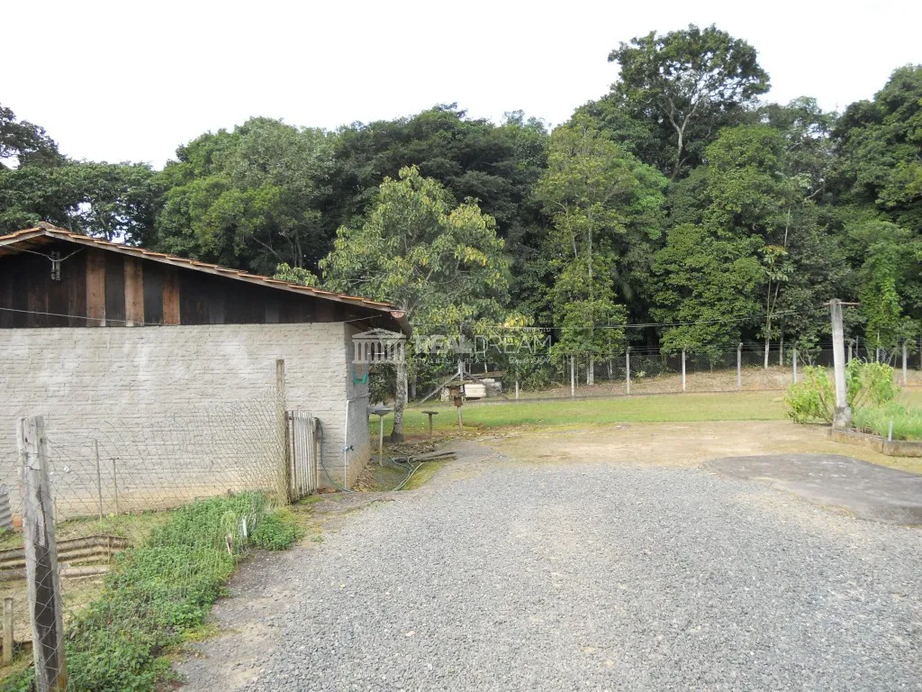 Terreno (ZR1) com 6.846,00 m plano. próximo ao supermercado TOP. — foto 4