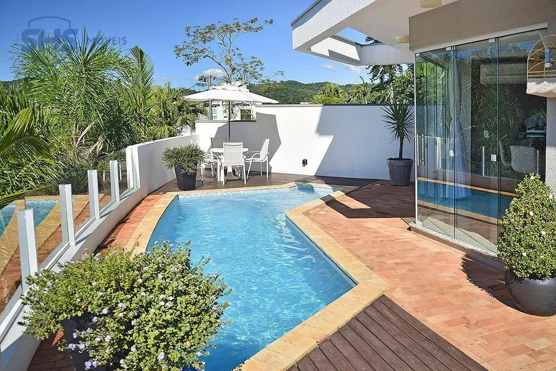 Casa com 4 dormitórios à venda, 500 m por R$ 2.800.000,00 - Jardim Blumenau - Blumenau/SC - foto 1