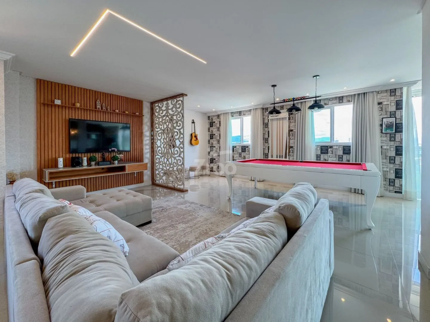 Apartamento para alugar com 3 quartos e 3 suítes, 3 vagas, 206m² no Nações, Indaial - foto 1