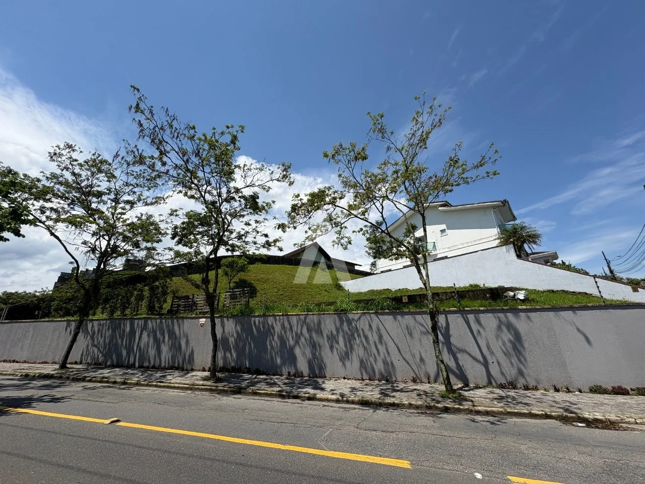 Terreno Condomínio à venda no bairro GLÓRIA em JOINVILLE, por R$ 500.000.00. — foto 2
