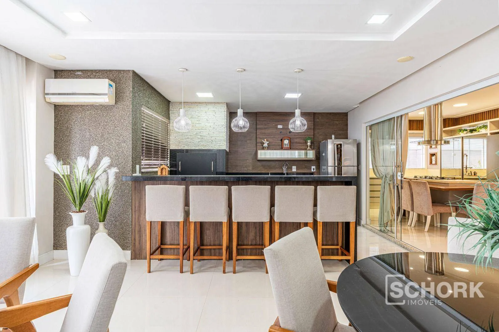 Casa para alugar com 3 quartos e 3 suítes, 2 vagas, 521m² no Itoupava Central, Blumenau - foto 1