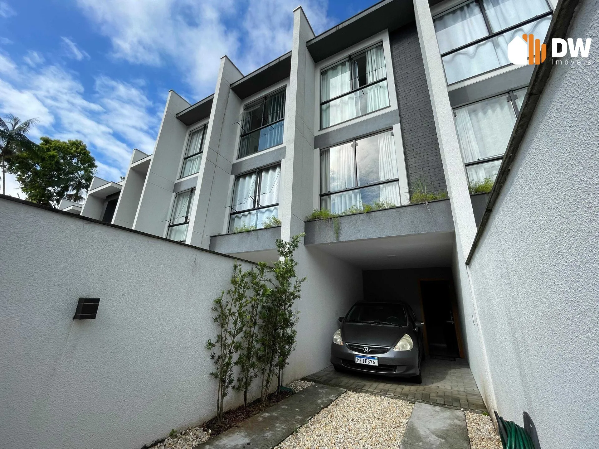 Casa à venda com 2 quartos, 2 vagas, 104m² no Badenfurt, Blumenau - foto 1