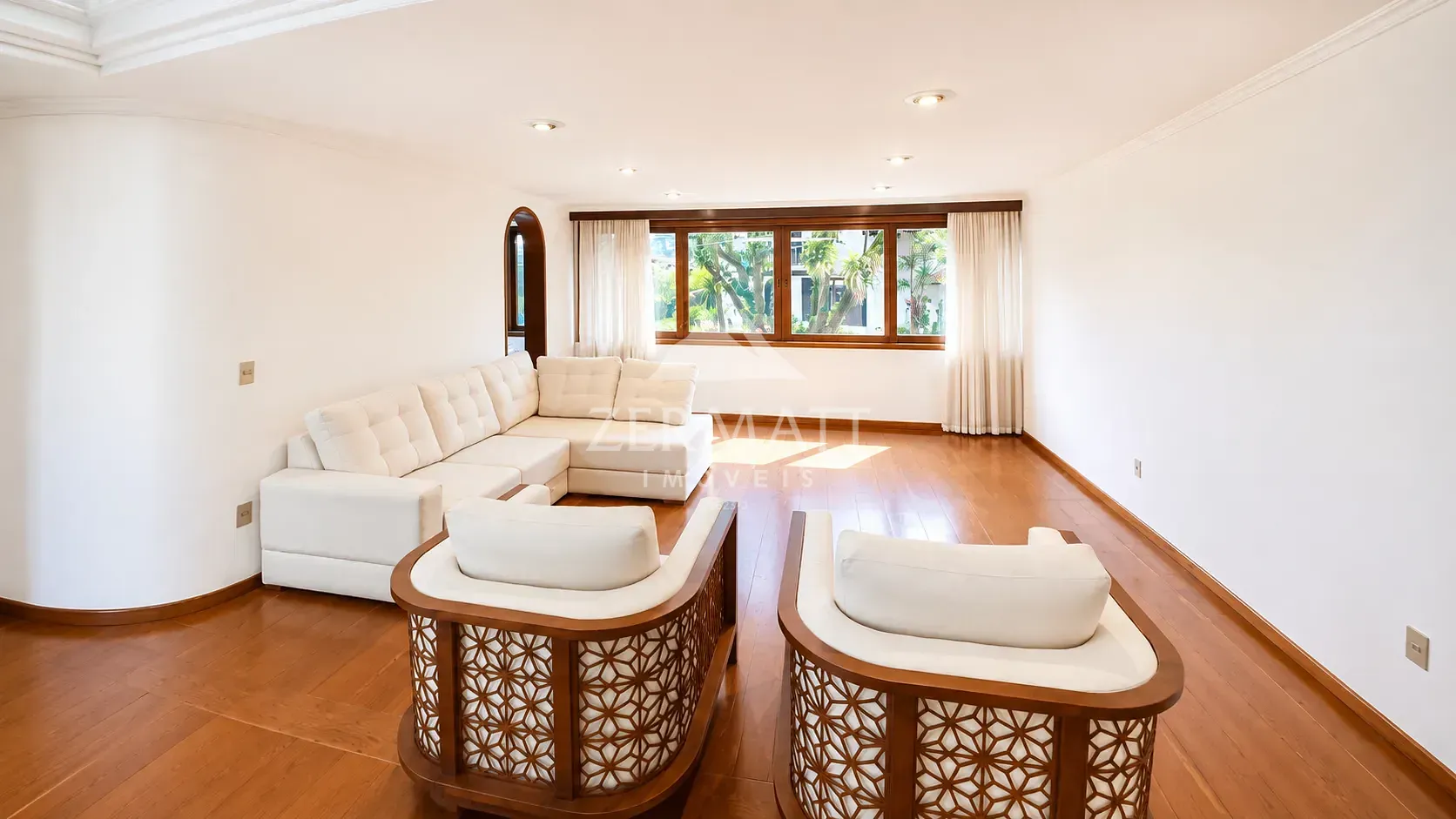 Apartamento à venda com 4 quartos e 4 suítes, 2 vagas, 284m² no Bom Retiro, Blumenau - foto 1