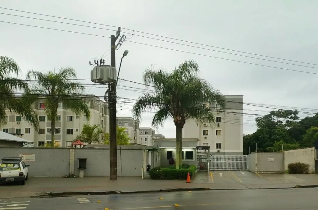 Apartamento à venda, 53m² no Aventureiro, Joinville - foto 1