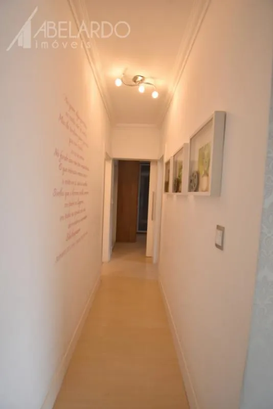 APARTAMENTO DE DOIS DORMITÓRIOS - BAIRRO CENTRO — foto 5