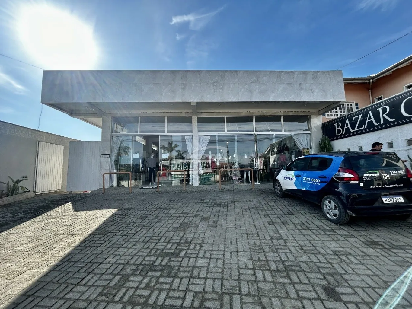 Loja térrea comercial com aproximadamente 336 m no bairro Santo Antônio - Balneário Piçarras/SC (Cód. 8719) - foto 1