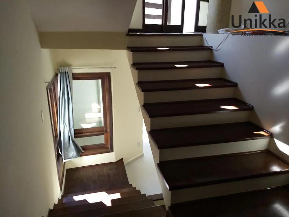 Ampla Residência à Venda em Blumenau - Garcia — foto 7