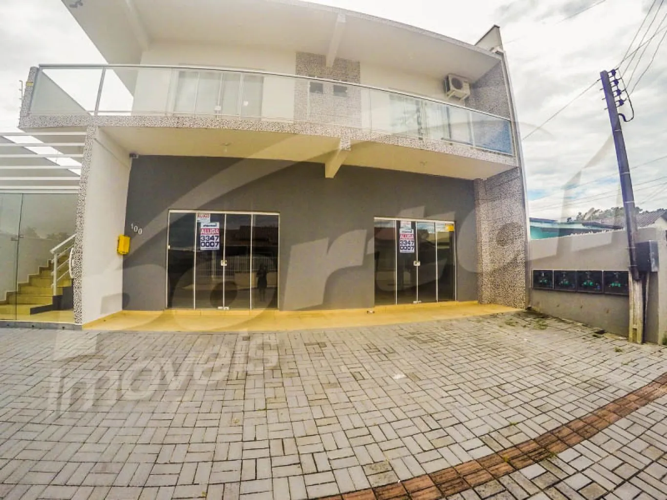 Excelente prédio com 3 apartamentos e uma sala comercial (Cód. 8751); — foto 2