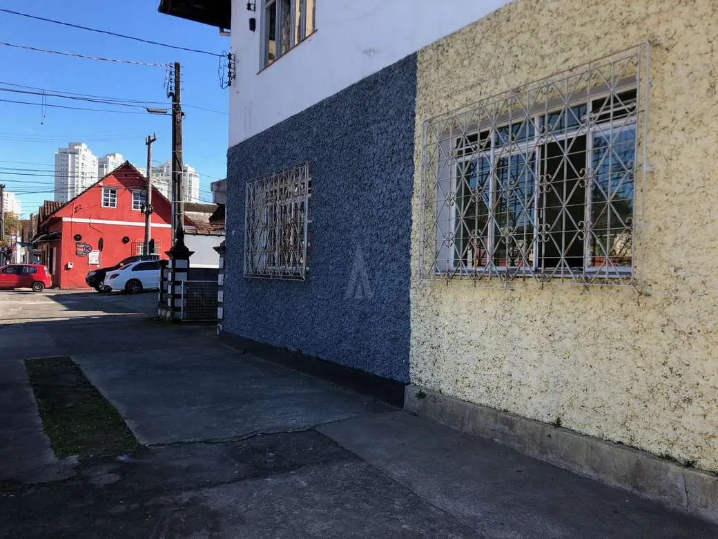 Prédio Comercial à venda no bairro Centro em Joinville, por R$ 1.700.000.00. — foto 4