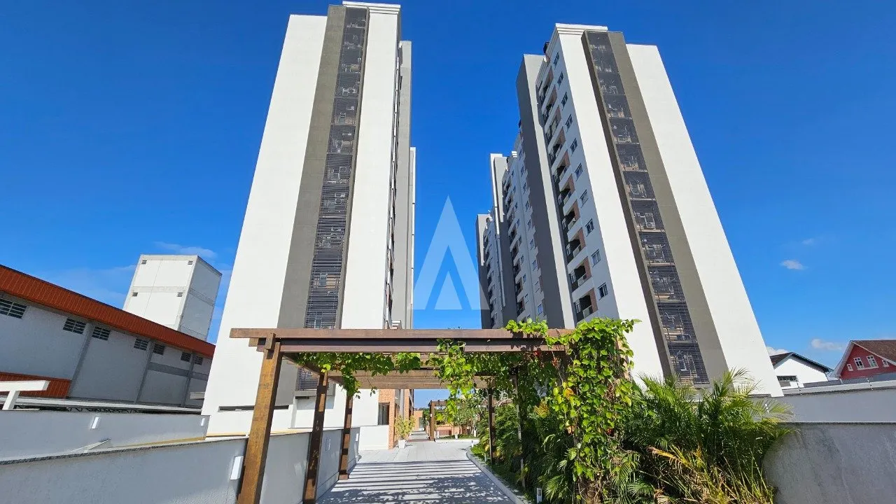 Apartamento à venda com 1 quarto, 1 vaga, 28m² no Bucarein, Joinville - foto 1
