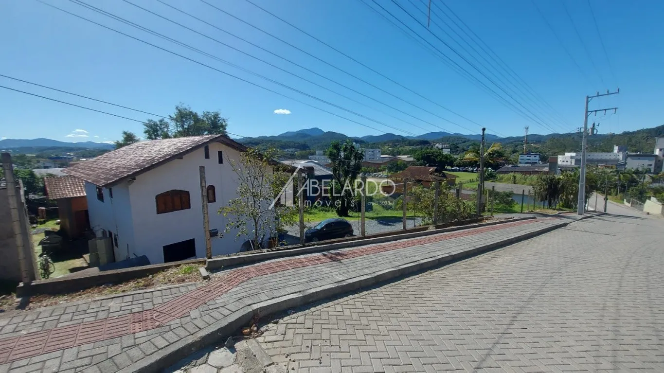 ABELARDO IMÓVEIS - TERRENO INDUSTRIAL/COMERCIAL situado a 240 metros da rodovia Sc-180 (Pedro Zimmermann) principal corredor de serviço do bairro itoupava Central.Distando aproximadamente 1 km da BR 470, Shopping Norte, posto da Polícia Rodoviária Federal. — foto 5