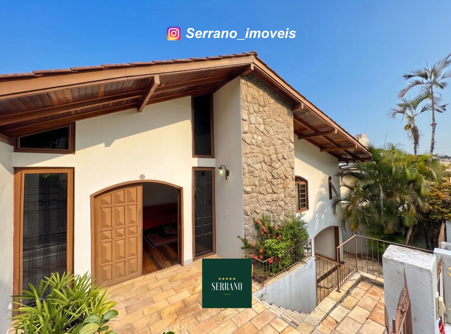 Casa à venda com 4 quartos e 1 suíte, 3 vagas, 204m² no Velha, Blumenau - foto 1