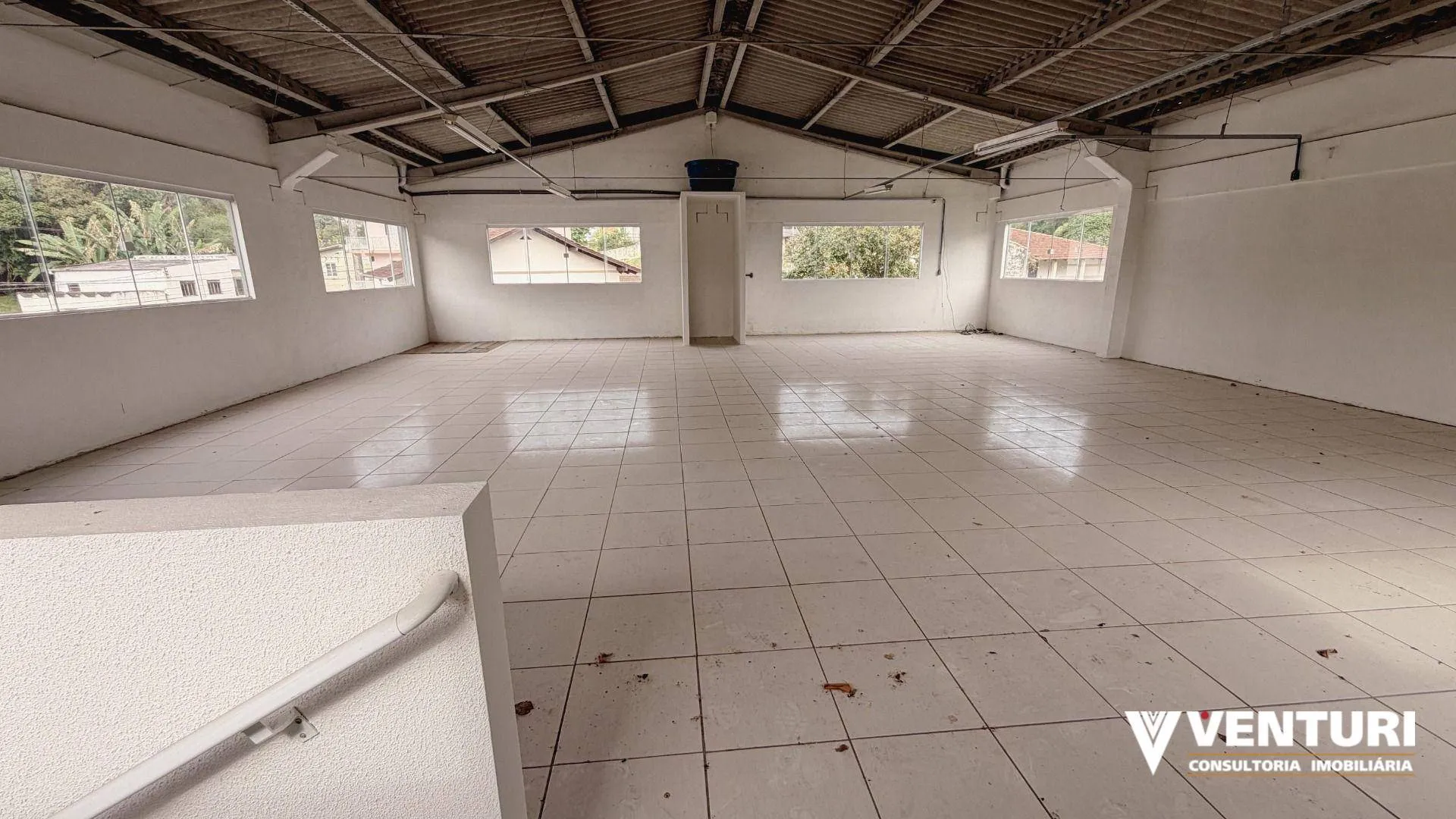 Galpão à venda, 3 vagas, 319m² na Rua João Pessoa no Velha, Blumenau — foto 2