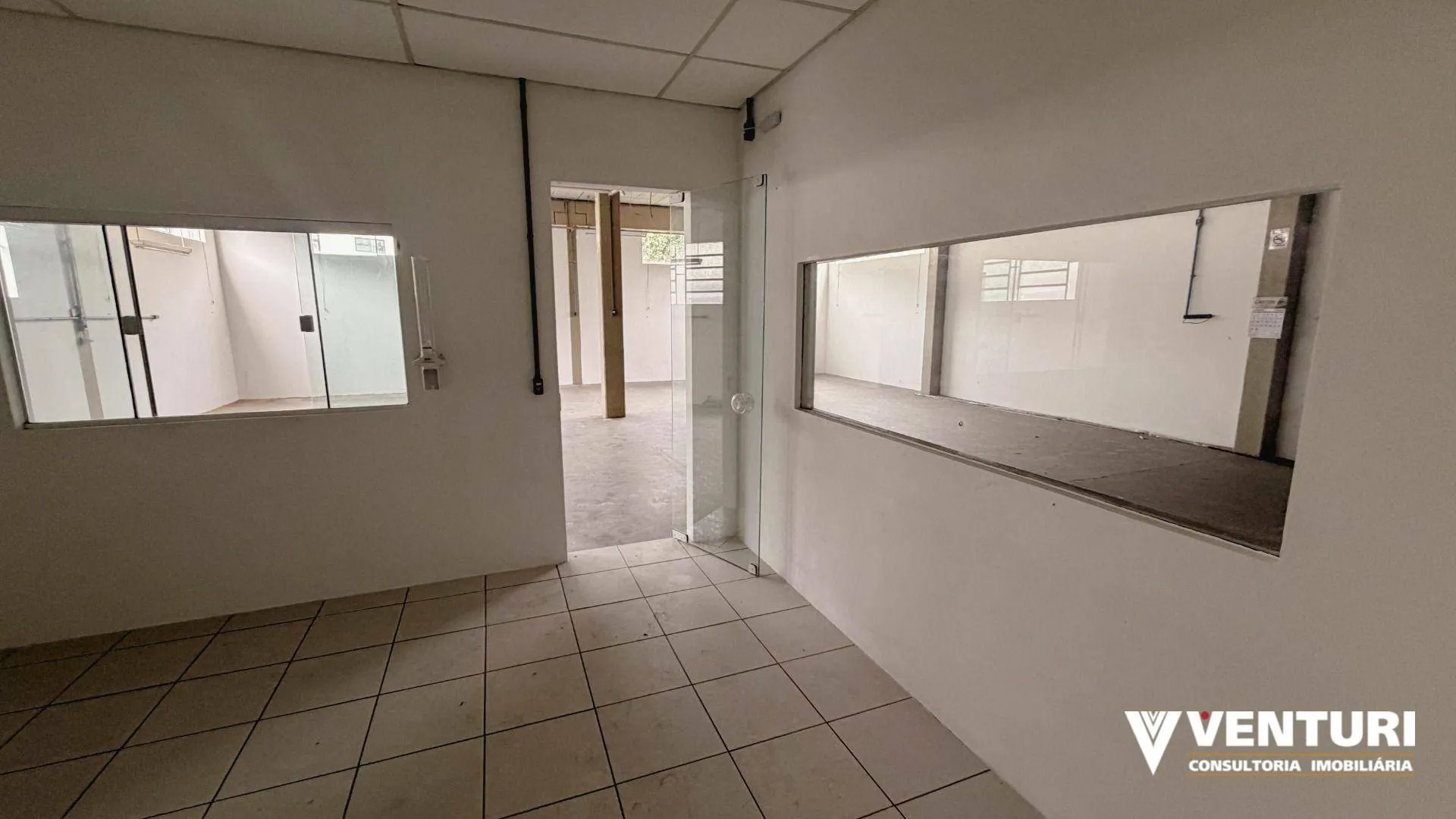 Galpão à venda, 3 vagas, 319m² na Rua João Pessoa no Velha, Blumenau — foto 4