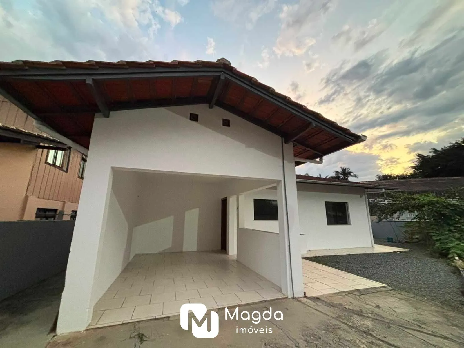 Casa para alugar com 3 quartos, 1 vaga, 98m² no Salto, Blumenau - foto 1