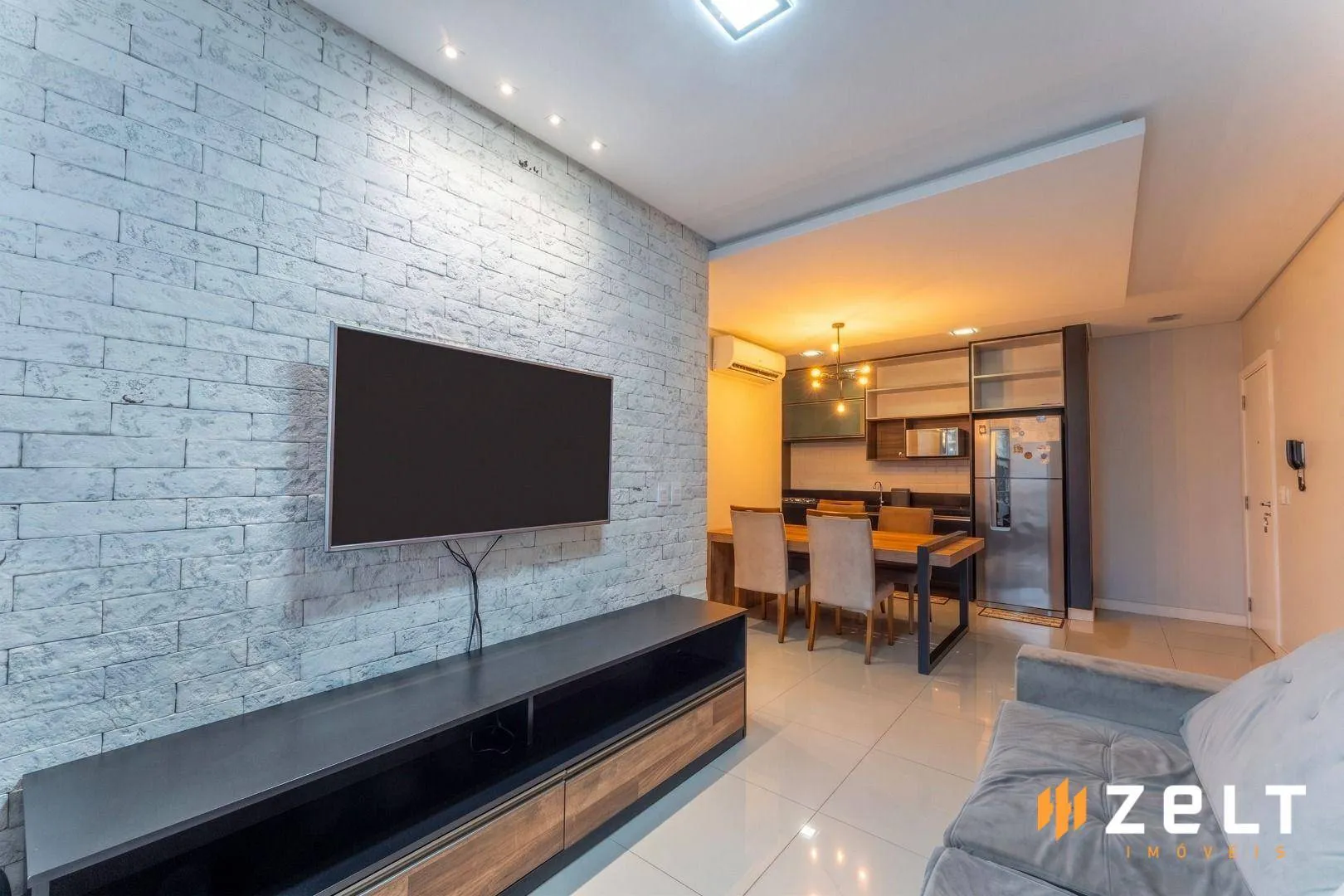 Apartamento à venda com 2 quartos e 1 suíte, 1 vaga, 70m² no Boa Vista, Blumenau - foto 1