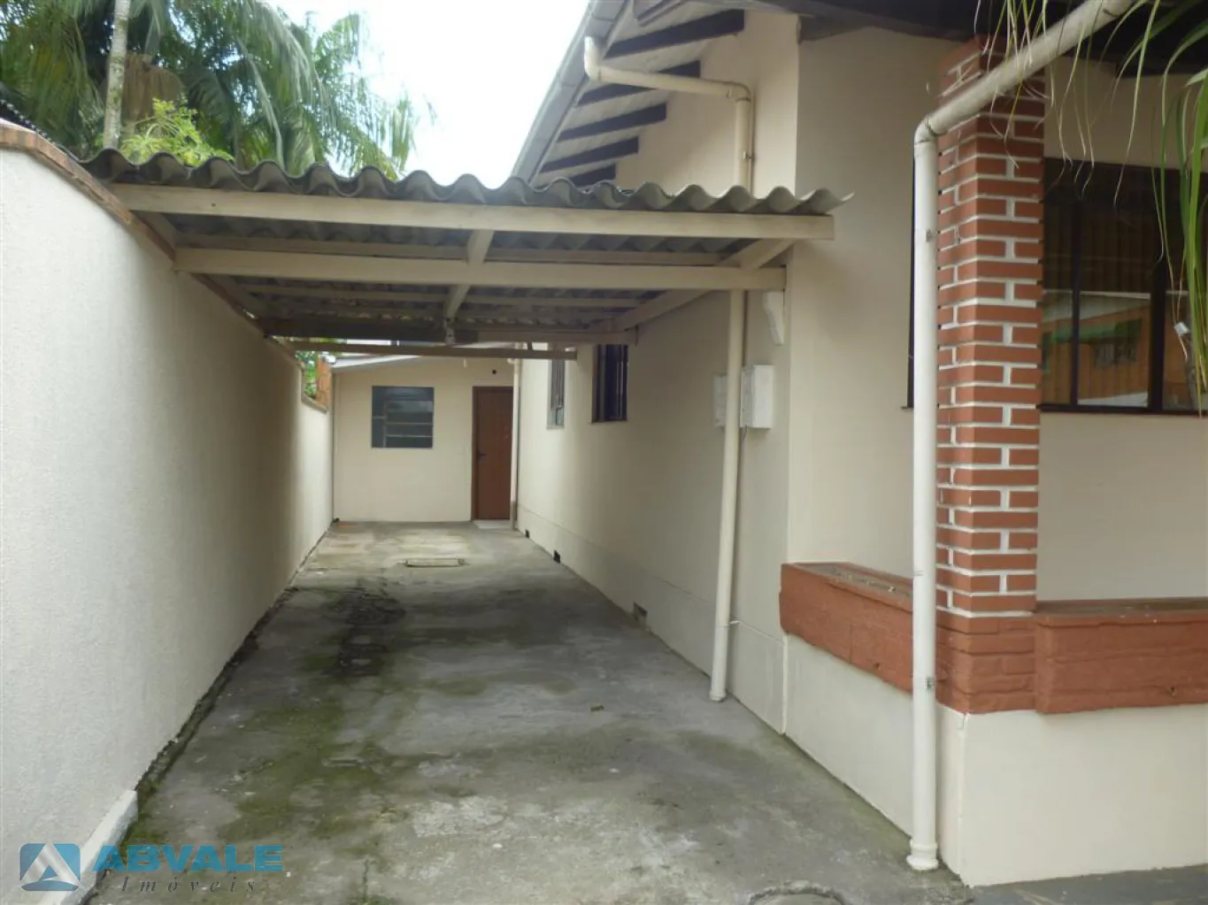 Duas casas na REGIÃO CENTRAL DE BLUMENAU -EXCELENTE PARA INVESTIMENTO. — foto 2
