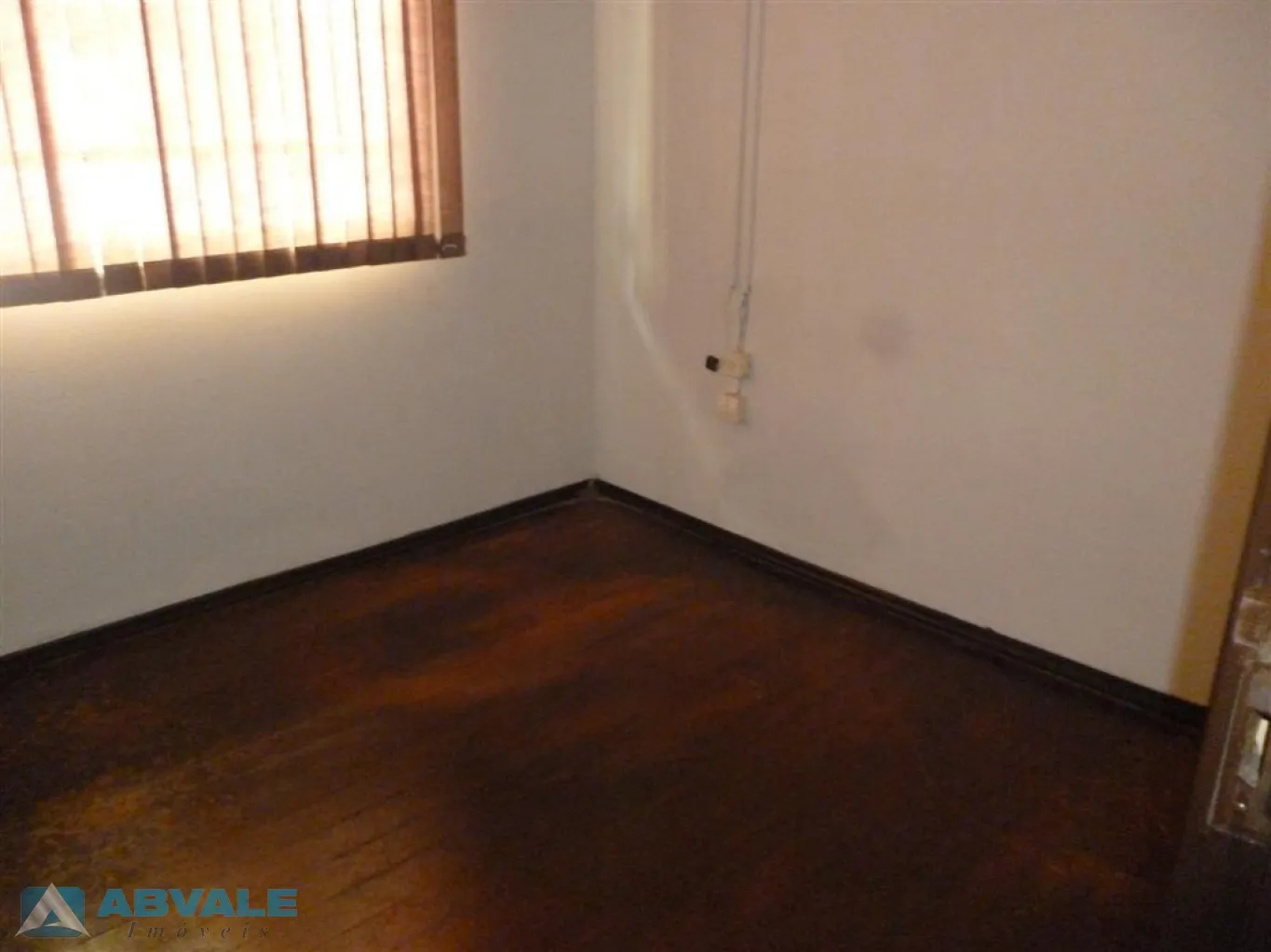 Duas casas na REGIÃO CENTRAL DE BLUMENAU -EXCELENTE PARA INVESTIMENTO. — foto 6