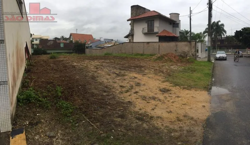 Belíssimo Terreno com 453,90 m no Bairro Souza Cruz - foto 1