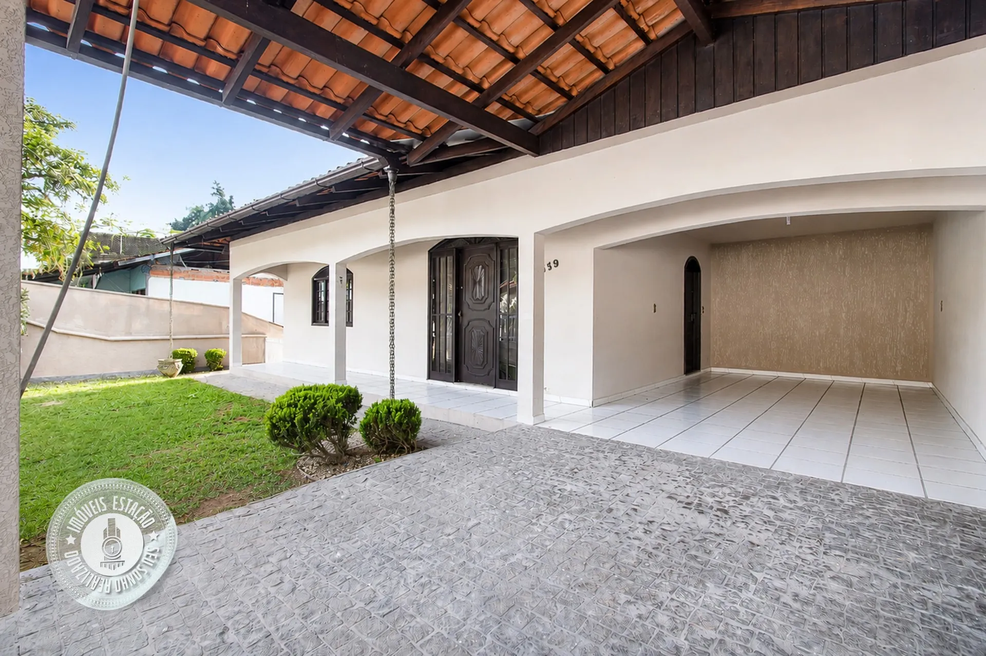 Casa à venda com 3 quartos, 2 vagas, 312m² no Água Verde, Blumenau - foto 1