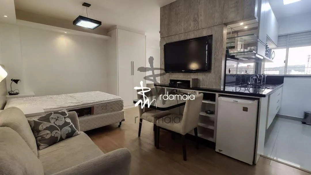 Apartamento com 1 dormitório à venda, 28 m por R$ 320.000,00 - Centro (Blumenau) - Blumenau/SC - foto 1