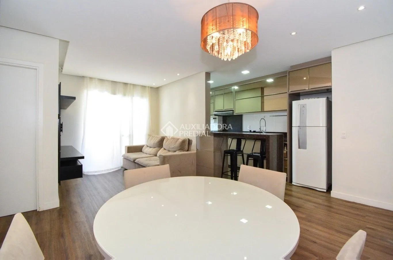 Apartamento à venda com 2 quartos e 2 suítes, 1 vaga, 110m² no Abraão, Florianópolis - foto 1
