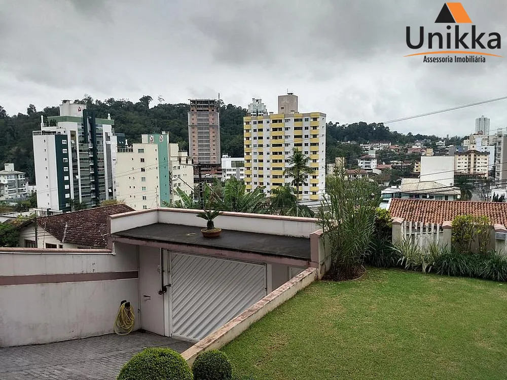 Casa com 3 suítes - Venda em Blumenau — foto 5