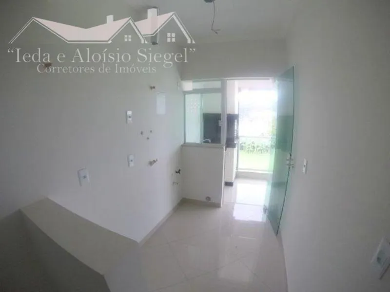 Amplo Apartamento no Bairro Figueira em Gaspar/SC à 4 km de Blumenau Ref. 472 — foto 4