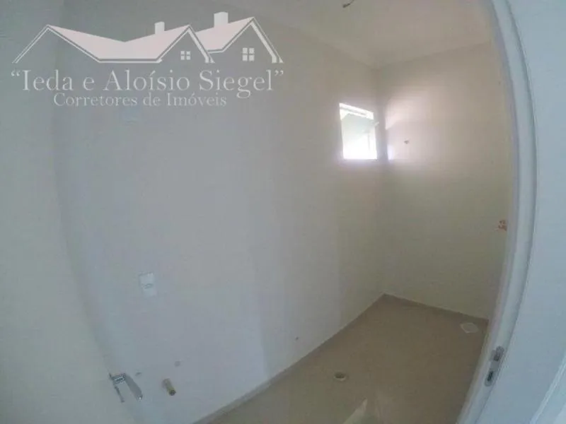 Amplo Apartamento no Bairro Figueira em Gaspar/SC à 4 km de Blumenau Ref. 472 — foto 7