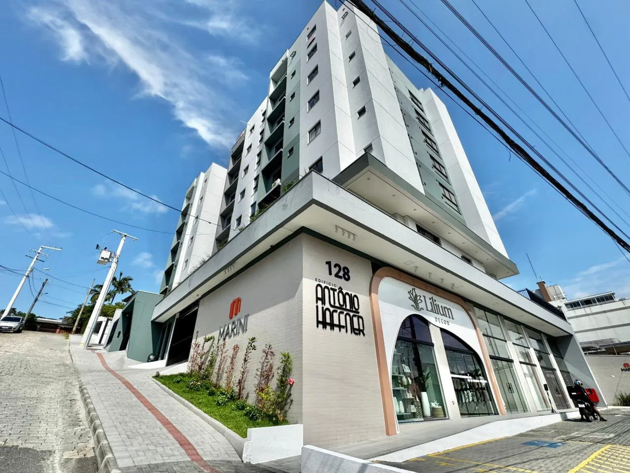 Apartamento à venda com 2 quartos e 1 suíte, 2 vagas, 66m² no Água Verde, Blumenau - foto 1