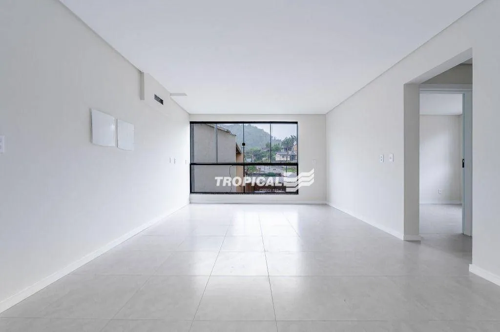 Apartamento à venda com 2 quartos e 1 suíte, 1 vaga, 79m² no Badenfurt, Blumenau - foto 1