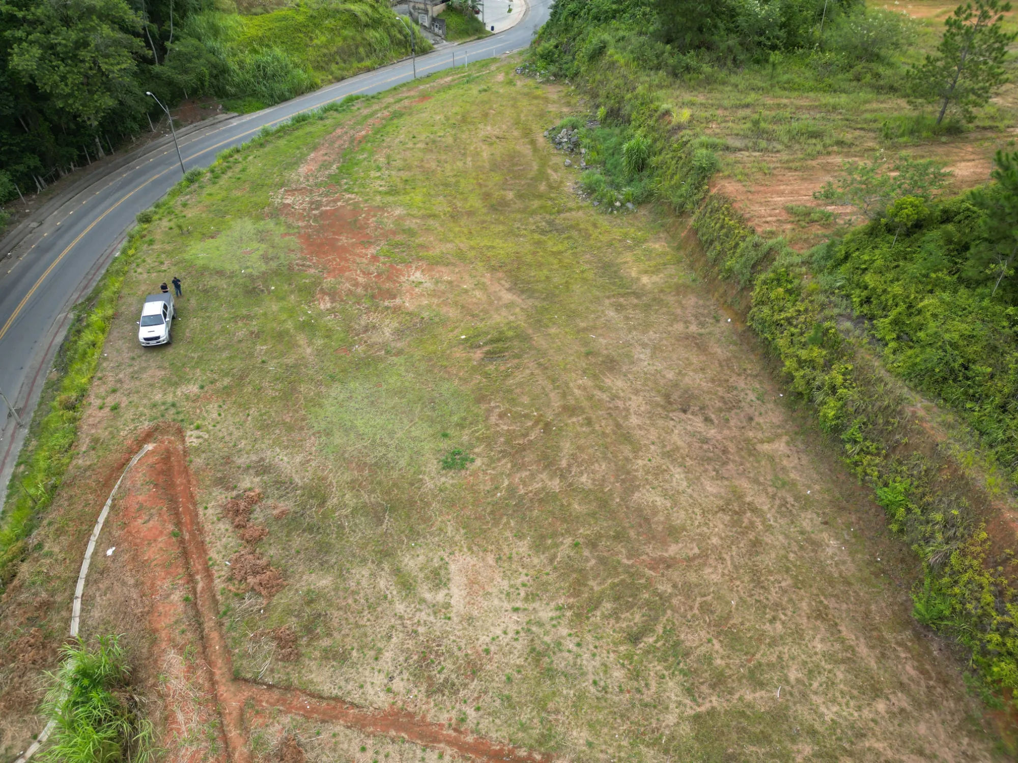 Terreno à venda, 5578m² na região do bairro Itoupavazinha, próximo à Rua Frederico Jensen, Blumenau — foto 2