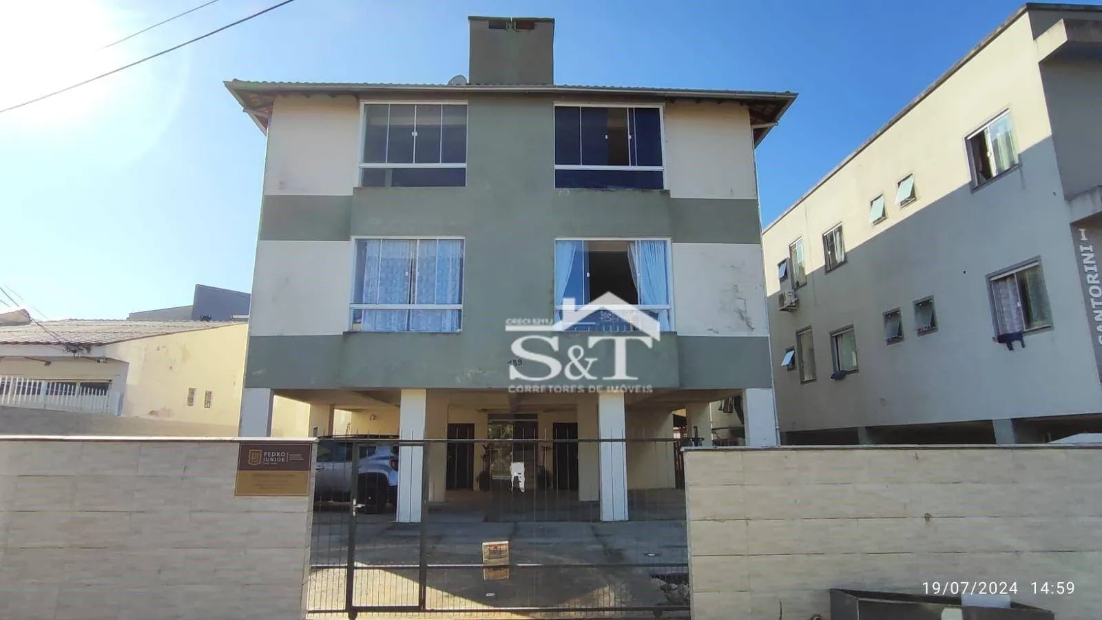 Apartamento com 2 dormitórios à venda, 58 m por R$ 300.000,00 - Ingleses do Rio Vermelho - Florianópolis/SC - foto 1