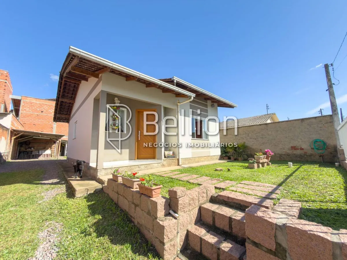 Casa à venda com 2 quartos, 1 vaga, 63m² no Estados, Indaial - foto 1