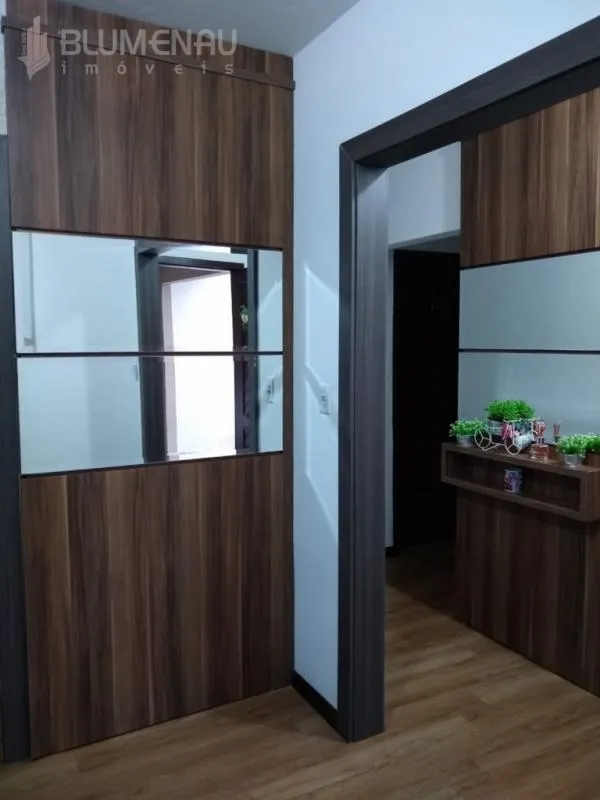 Vende-se excelente casa semi-mobiliada no Tribess, 2 pavimentos, com 150,00m, contendo 5 dormitórios, sendo 1 suíte. — foto 6