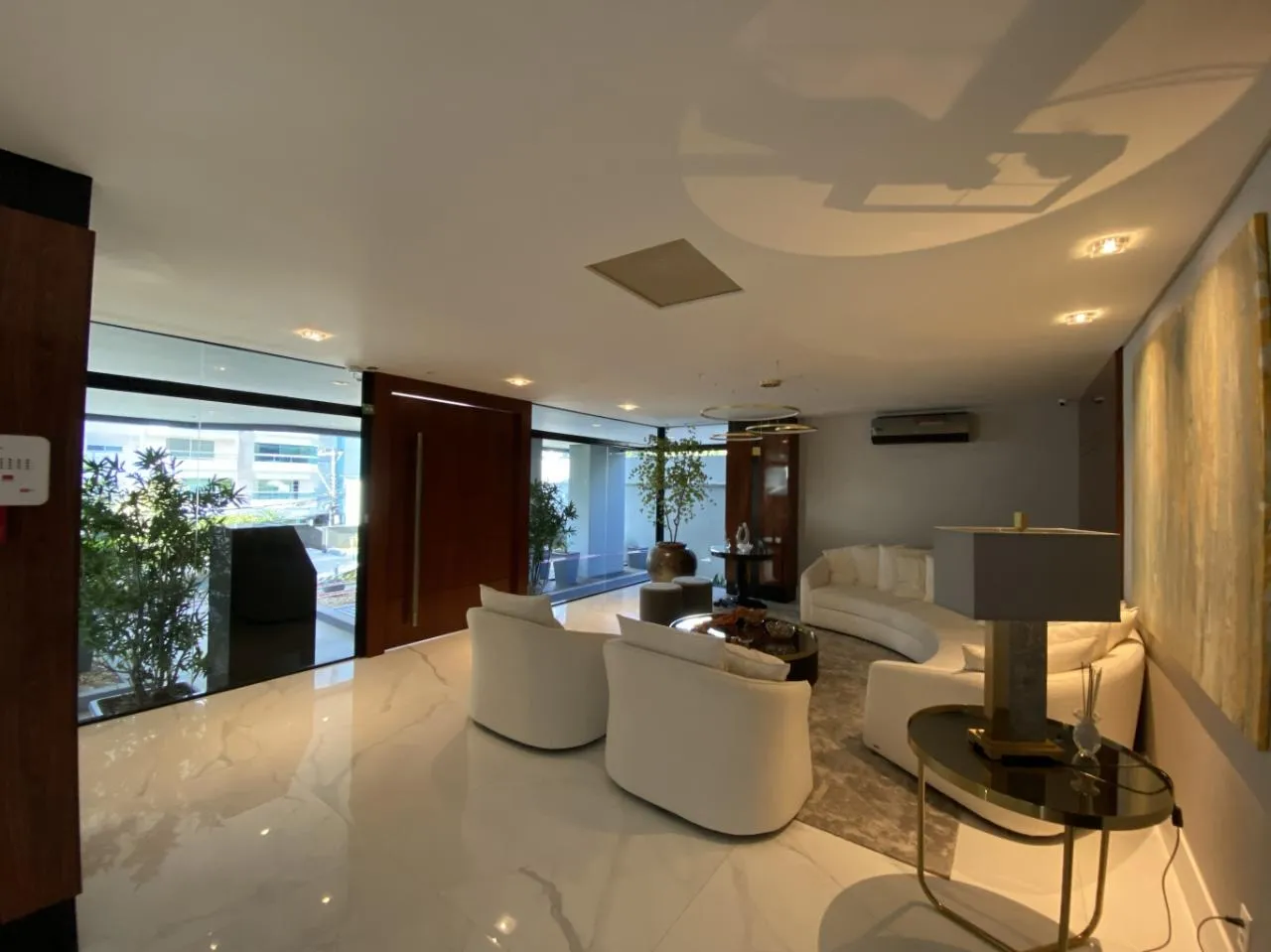 Amplo apartamento a venda na Ponta Aguda — foto 3